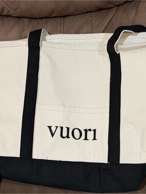 Vuori Cream and Black Canvas Tote with Front Pocket